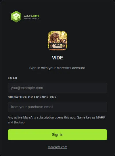 Sign-in card: email and the signature or licence key from the purchase mail